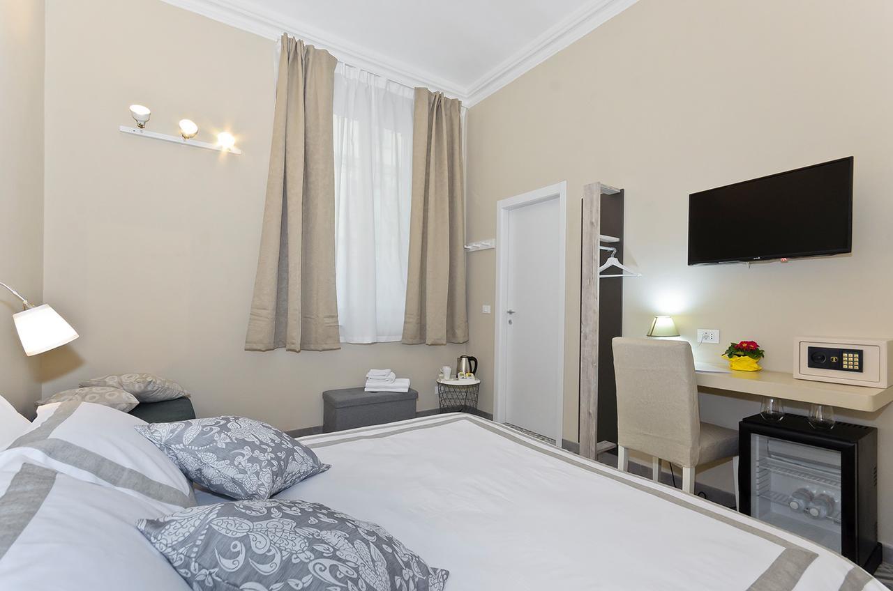 Tohouse Torino