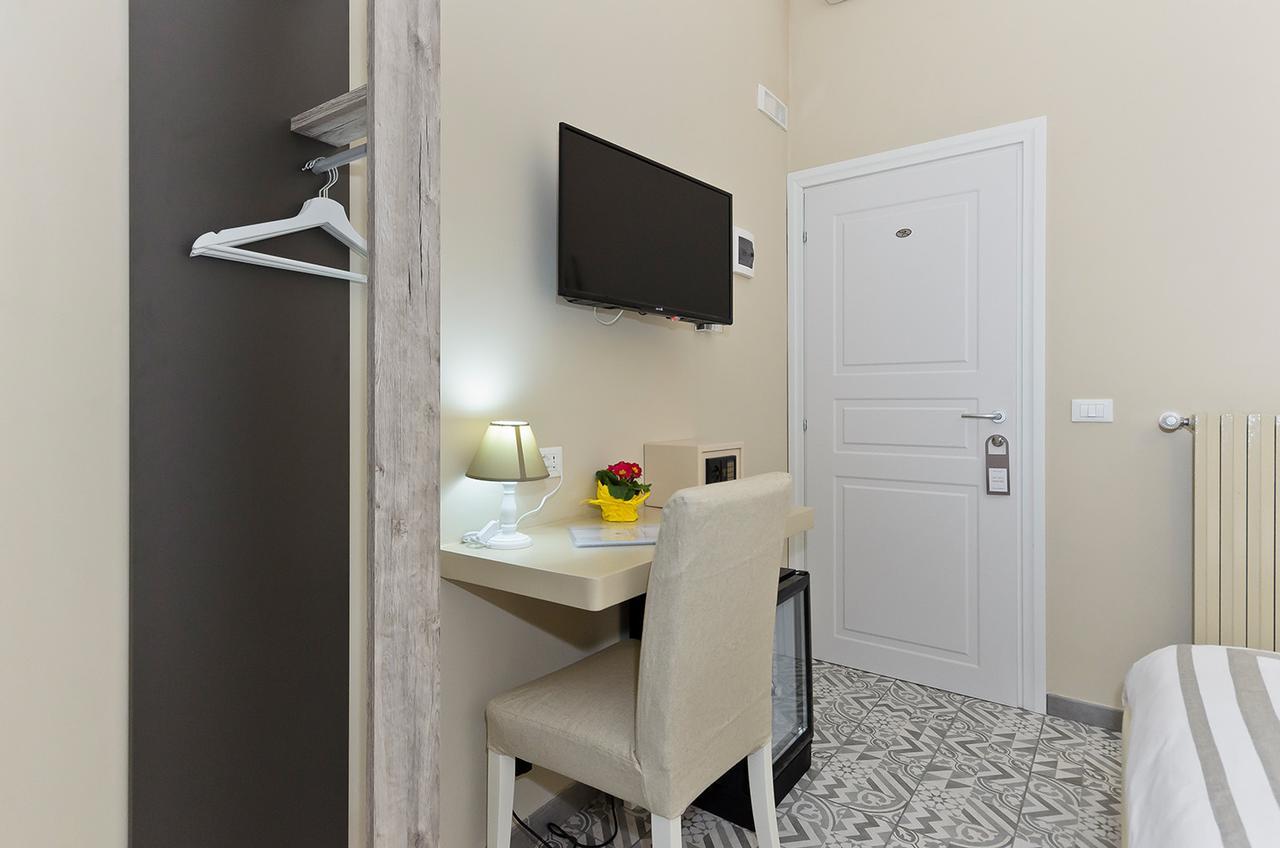 Tohouse Bed & Breakfast 2*